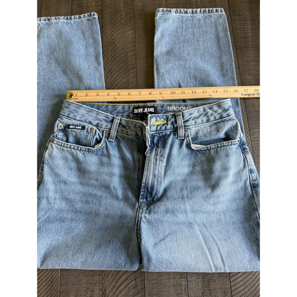 Women's DKNY Jeans High Rise Vintage Denim Blue Jeans Size 10 - Picture 3 of 6
